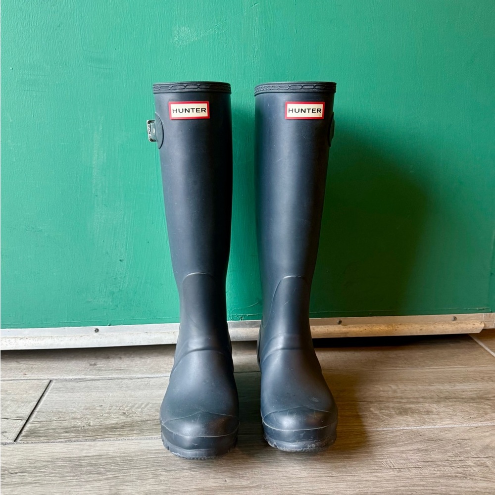 Hunter Classic Navy Blue Tall Boots